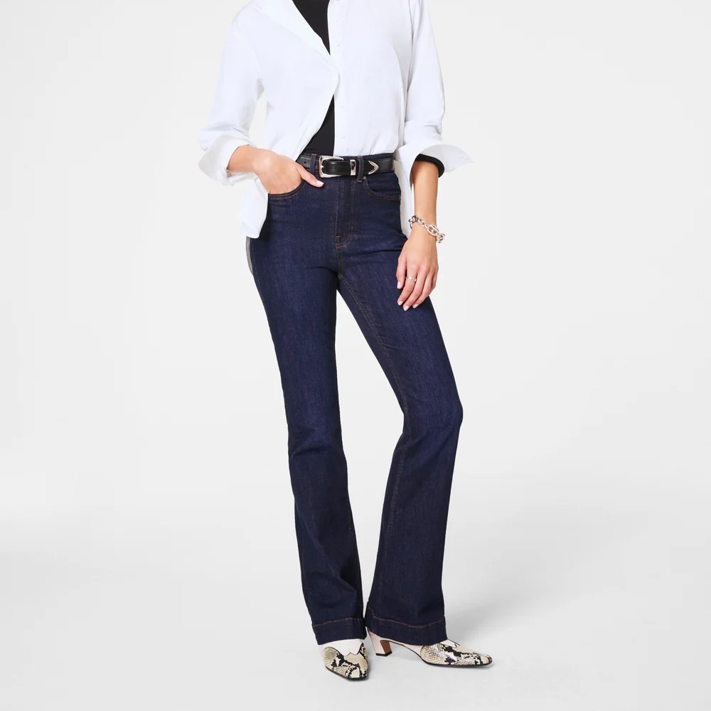 SPANX SPANXsculpt ReDefine Flare Jeans in Dark Indigo‎ Blue Size XS 0/2 Petite